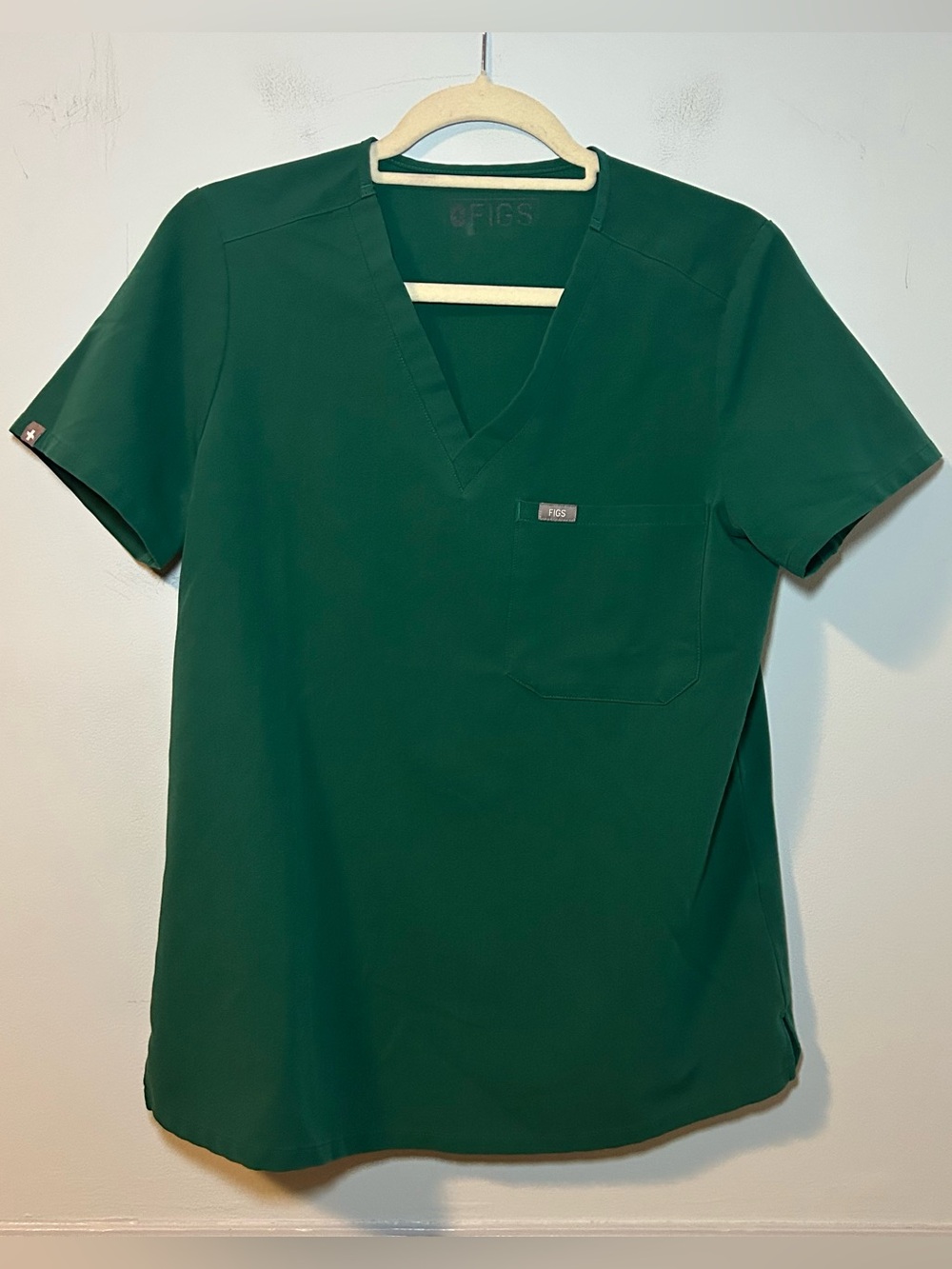 Figs Green V-Neck Short Sleeve Scrub Top Size Small
